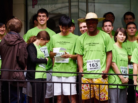 Photo de face avec notre sponsor, le Crédit Mutuel Enseignant